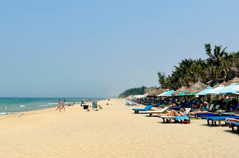 Da Nang Beach vs. Hoi An Beach in Vietnam. Which is the best?