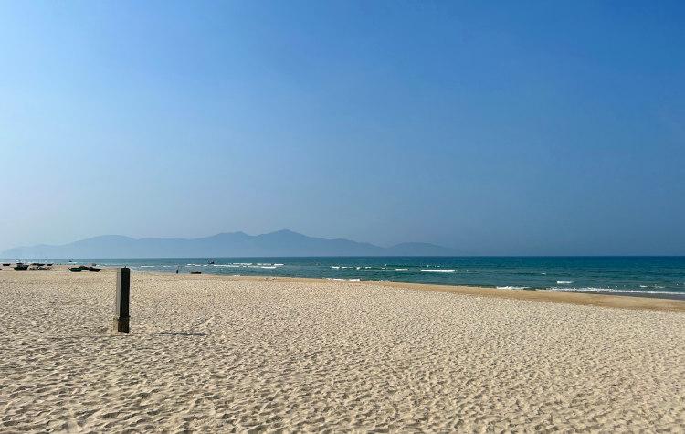 Non Nuoc Best Beach Da Nang